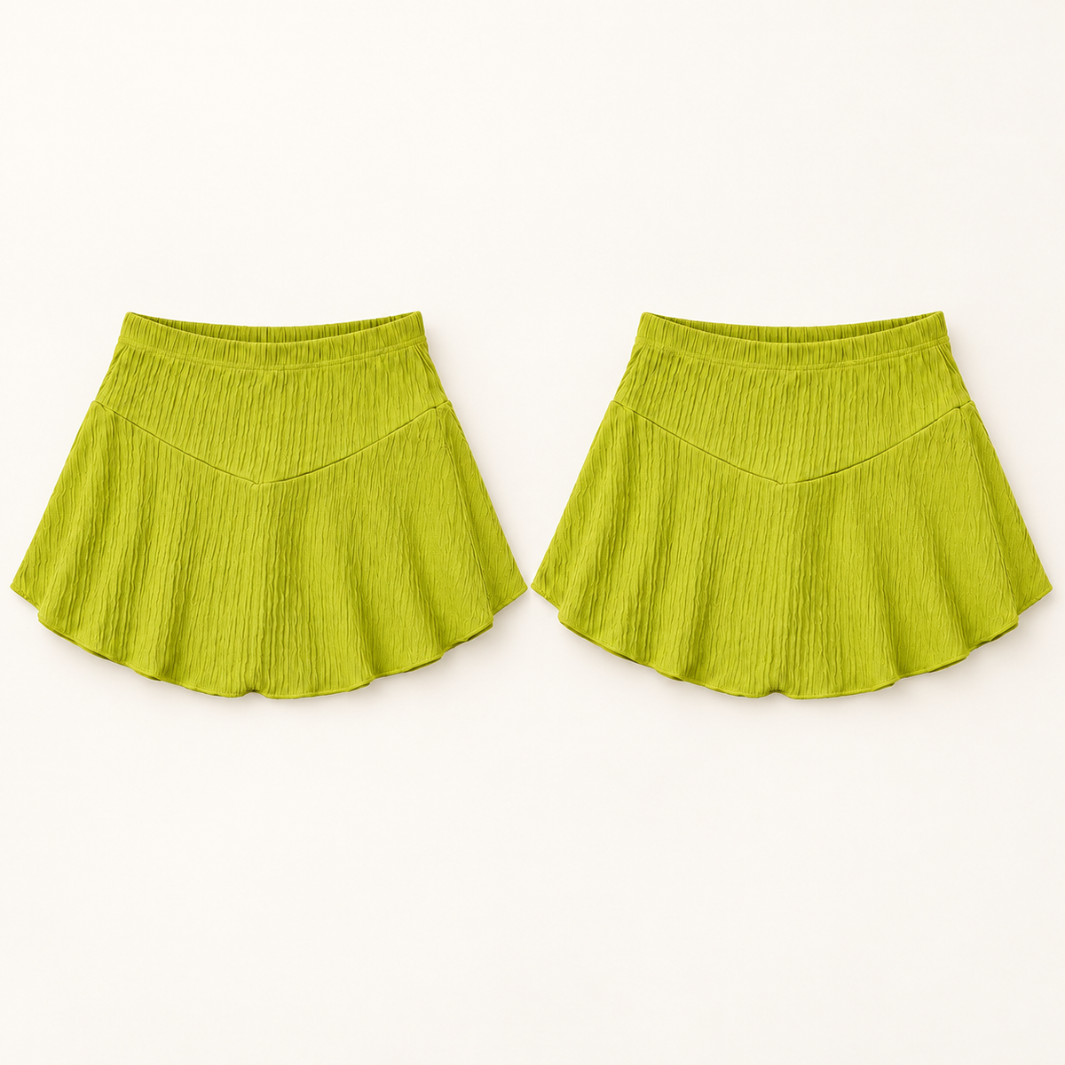 Dos faldas verde lima con short integrado — P1