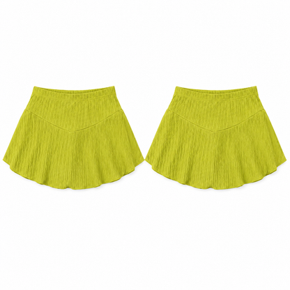 Dos faldas verde lima con short integrado — P2