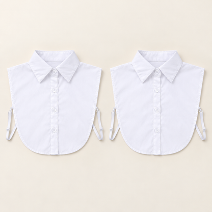 Contenido del pack: exactamente dos pecheras blancas completas, cada una con cuatro botones y tiras laterales.